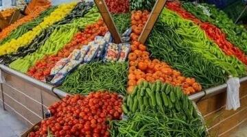 الطماطم بكام؟.. أسعار الخضروات والفاكهة بكفر الشيخ الإثنين 11 مايو 2026