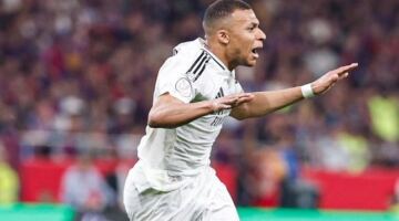 القنوات الناقلة لمباراة إشبيلية وريال مدريد اليوم في الدوري الإسباني 2025-2026 وموعد اللقاء