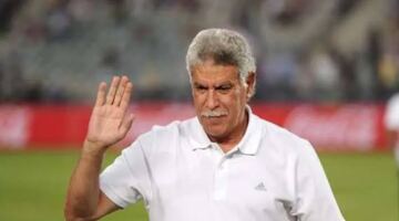 المعلم: معتمد جمال تربيتي وشحاتة مش مسئول عن ضياع الكونفدرالية
                                                
                                                
                                                    22/05/2026 08:39 ص
                                                
                                                
                                                    تحدث حسن شحاتة نجم الزمالك ومنتخب مصر السابق، عن معتمد جمال المدير الفني لنادي الزمالك، بعد التتويج بالدوري.