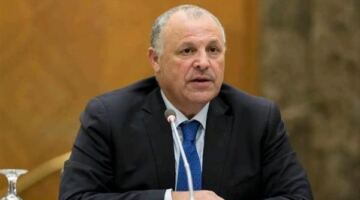 المهندس هاني أبوريدة يهنئ رابطة الأندية بختام دوري "نايل" 21/05/2026 04:55 م يتقدم المهندس هاني أبوريدة، رئيس الاتحاد المصري لكرة القدم، وأعضاء مجلس الإدارة والأمين