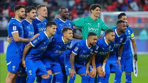 الهلال يتمسك بحلم اللقب أمام الفيحاء .. والزعيم ينتظر هدية من ضمك في الجولة الأخيرة
                                                
                                                
                                                    21/05/2026 06:25 م
                                                
                                                
                                                    يخوض فريق الهلال مواجهة مصيرية مساء اليوم الخميس أمام نظيره الفيحاء، على ملعب مدينة الملك