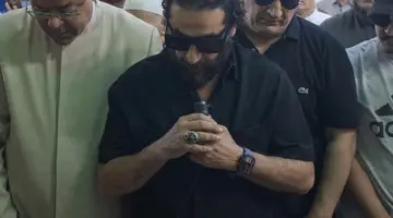 الوداع الأخير.. أبرز مشاهد جنازة والدة أحمد حلمي – أخبار السعودية