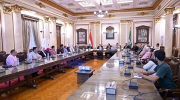 برعاية رئيس الجامعة.. تفاصيل الندوة التوعوية للسفير هشام بدر حول الاقتصاد الأخضر بقاعة الاحتفالات
  منذ 7 دقائق