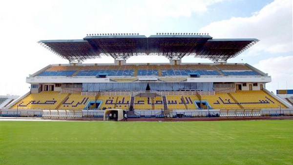 بعد أزمة الهبوط .. أحمد جلال يفتح النار: «الإسماعيلي محتاج يتبني من جديد»                                                                                                                                                       13/05/2026 04:51 ص                                                                                                                                                       علّق الإعلامي أحمد جلال على أزمة النادي الإسماعيلي، بعد حالة الجدل الواسعة حول شبح الهبوط، مؤكدًا أن ما يحدث لم يكن مفاجئًا لجماهير الدراويش.