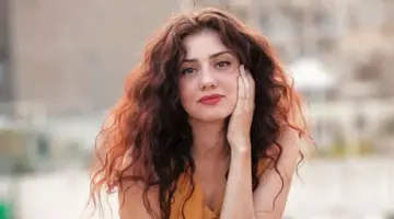 جيهان الشماشرجي تحتفل بسيارتها الفخمة بـ غرودة