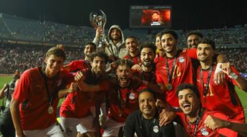 حسام حسن يواصل التألق مع منتخب مصر قبل كأس العالم 2026 ويصل للفوز رقم 18 29/05/2026 04:10 ص واصل حسام حسن نتائجه الإيجابية مع منتخب مصر، بعدما قاد الفراعنة لتحقيق الفوز على منتخب روسيا في المباراة الودية الدولية التي أُقيمت على استاد القاهرة الدولي، وسط حضور جماهيري تجاوز 20 ألف مشجع.