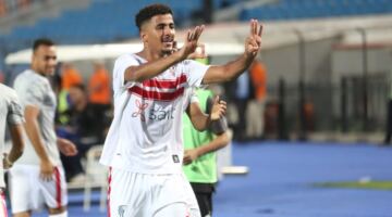 حسام عبدالمجيد على رادار أوروبا.. هل يرحل مدافع الزمالك في الصيف؟ 25/05/2026 01:39 م يترقب مسؤولو الزمالك وصول عروض رسمية تخص مدافع الفريق الشاب حسام عبد المجيد خلال فترة الانتقالات الصيفية الحالية