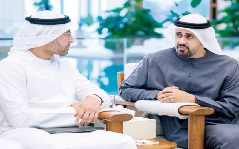 رئيس الدولة ورئيس مجلس الوزراء القطري يناقشان التطورات الإقليمية