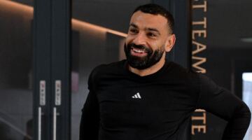رسالة خاصة من محمد صلاح للاعبي ليفربول قبل الموسم الجديد
                                                
                                                
                                                    23/05/2026 11:04 م
                                                
                                                
                                                    وجه محمد صلاح رسالة قوية إلى لاعبي ليفربول، مؤكدًا أن التواجد داخل النادي وتحقيق البطولات يُعد من أفضل ما يمكن أن يحدث لأي لاعب خلال مسيرته الكروية.