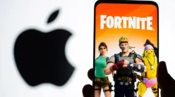 رغم المعارك القانونية.. لعبة “فورتنايت” تعود إلى متاجر التطبيقات
