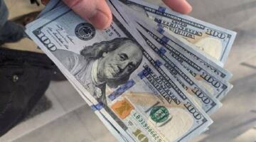سعر الدولار مقابل الجنيه المصري في 11 بنكاً مع بداية تعاملات اليوم الخميس