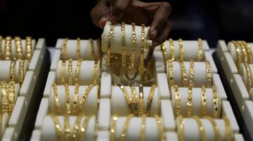 سعر ذهب عيار 21 ينخفض 35 جنيه في تحديث 17 مايو 2026