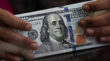 سعر صرف الدولار في العراق اليوم السبت 10/1/2026.. وتوقعات الأيام المقبلة بين الطلب والسيولة