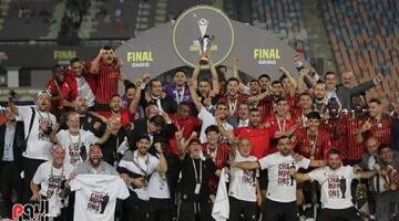 شاهد مراسم تتويج اتحاد العاصمة بكأس الكونفدرالية بعد الفوز على الزمالك.. صور