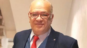 صلاح عبدالله عن ماتش الزمالك: أدعولي أفرح                                                                                                                                                    16/05/2026 05:35 م                                                                                                                                                    حرص الفنان صلاح عبدالله على دعم نادي الزمالك قبل خوض نهائي بطولة الكونفدرالية الإفريقية، وذلك من خلال منشور عبر صفحته الشخصية بموقع فيسبوك.
