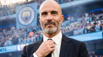 فابريزيو رومانو: ماريسكا مديرًا فنيًا لـ مانشستر سيتي حتى 2029
                                                
                                                
                                                    26/05/2026 01:16 م
                                                
                                                
                                                    كشفت تقارير صحفية عن توصل نادي مانشستر سيتي لاتفاق مع الإيطالي إنزو ماريسكا لتولي القيادة الفنية للفريق خلال الموسم المقبل من الدوري الإنجليزي الممتاز.