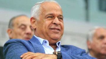 فرج عامر: أزمات الكرة خارج الملعب أصبحت أخطر من الأمور الفنية 26/05/2026 04:53 م أكد المهندس فرج عامر أن المشهد الكروي الحالي يشهد حالة كبيرة من التشابك والتعقيد، مشيرًا إلى أن الأزمات خارج المستطيل الأخضر أصبحت تستحوذ على اهتمام أكبر من الجوانب الفنية داخل الملعب.
