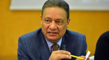 كرم جبر يهاجم إدارة الزمالك: غرامات الفيفا بسبب “التطنيش” والارتباك
                                                
                                                
                                                    28/05/2026 03:30 م
                                                
                                                
                                                    علق الكاتب الصحفي كرم جبر على أزمة الغرامات الموقعة على نادي الزمالك
