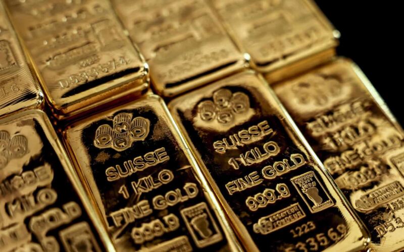 كم تراجع سعر الذهب في السعودية بداية تعاملات يوم الخميس 14 مايو 2026.