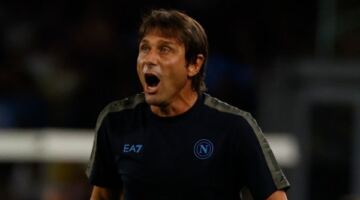 «كونتي» يُقرّر الرحيل عن نابولي .. و«لوكاكو» يقترب من مغادرة الفريق الإيطالي
                                                
                                                
                                                    20/05/2026 02:15 ص
                                                
                                                
                                                    استقر الإيطالي أنطونيو كونتي، المدير الفني لنابولي، على الرحيل عن قيادة الفريق بنهاية الموسم الجاري، بعدما أبلغ إدارة النادي بقراره النهائي خلال الفترة الماضية.