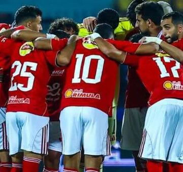 لاعب سوبر.. تحرك جديد داخل القلعة الحمراء لتدعيم مركز الظهير الأيسر
                                                
                                                
                                                    13/05/2026 03:55 م
                                                
                                                
                                                    كشف الناقد الرياضي محمود شوقي،  عن وجود اسم جديد مطروح داخل النادي الأهلي لتدعيم مركز الظهير الأيسر خلال الفترة المقبلة.