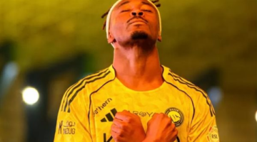 محمد سيماكان يتحسر على ضياع فوز النصر ويشيد بأداء بينتو
  منذ 9 دقائق