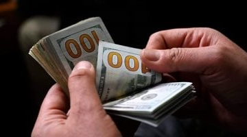 من اليوم لمدة 6 أيام.. استقرار سعر الدولار أمام الجنيه فى البنوك