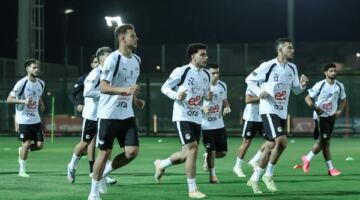 منتخب مصر يواصل تدريباته استعدادًا لودية روسيا.. صور
                                                
                                                
                                                    26/05/2026 12:28 ص
                                                
                                                
                                                    واصل منتخب مصر  الوطني الأول لكرة القدم، تدريباته، بقيادة حسام حسن، المدير الفني، بمركز المنتخبات الوطنية، في إطار استعداداته لمواجهة روسيا ودياً، ضمن تحضيراته لخوض بطولة كأس العالم 2026.