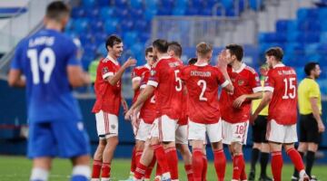 موهبة مانشستر يونايتد.. الأوراق الرابحة بمنتخب روسيا في ودية مصر 28/05/2026 11:13 ص يخوض منتخب مصر الأول لكرة القدم، بقيادة المدير الفني حسام حسن
