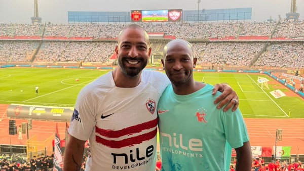 ميدو يواصل الاحتفال بتتويج الزمالك بالدوري الممتاز
                                                
                                                
                                                    21/05/2026 11:35 ص
                                                
                                                
                                                    واصل أحمد حسام ميدو، لاعب الزمالك السابق، الاحتفال بالتتويج ببطولة الدوري الممتاز.