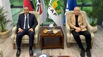 هانى أبو ريدة يجتمع مع وزير الشباب والرياضة الجزائري