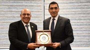 وزير الرياضة يجتمع بمجلس اتحاد الوشو كونغ فو لبحث خطة العمل المقبلة
                                                
                                                
                                                    25/05/2026 03:06 م
                                                
                                                
                                                    عقد جوهر نبيل وزير الشباب والرياضة اجتماعًا مع مجلس إدارة الاتحاد المصري للوشو كونغ فو، وذلك في إطار المتابعة المستمرة لخطط الاتحادات الرياضية.