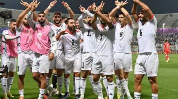 ‎ثنائي الزمالك الأبرز.. ‎قائمة منتخب فلسطين في معسكر قطر لوديتيْ قرغيزستان وكينيا
                                                
                                                
                                                    25/05/2026 01:59 ص
                                                
                                                
                                                    أعلن الجهاز الفني لمنتخب فلسطين قائمة اللاعبين المشاركين في المعسكر التدريبي المقام بالعاصمة القطرية الدوحة، ضمن التحضيرات لخوض مواجهتين وديتين أمام منتخبي كينيا وقرغيزستان خلال شهر يونيو المقبل، في إ