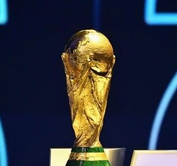 19 منتخب.. المنتخبات المتأهلة لدور الـ32 لبطولة كأس العالم 2026
                                                
                                                
                                                    26/06/2026 05:45 م
                                                
                                                
                                                    بدأت خريطة الدور الإقصائي الأول في بطولة كأس العالم 2026 في الظهور بشكل واضح، مع اقتراب انتهاء منافسات