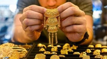 5250 جنيهًا.. آخر سعر لعيار 18 في الصاغة اليوم