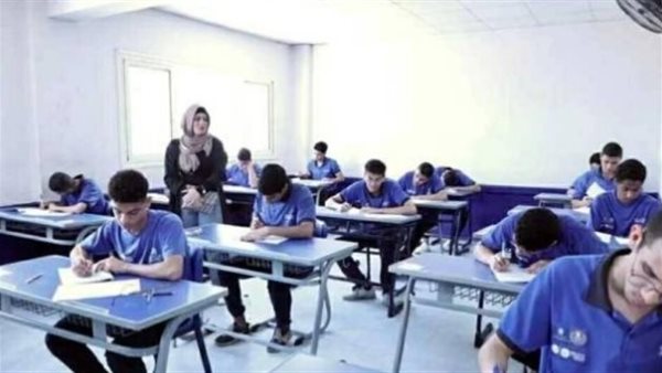 821 ألف طالب يؤدون امتحانات الدبلومات الفنية: تفاصيل اليوم الثاني من الاختبارات التحريرية   منذ أقل من ساعتين