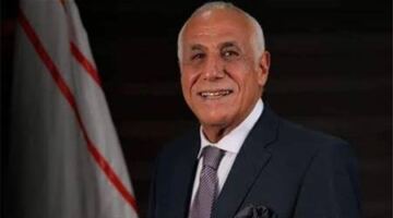 أمير هشام: الزمالك حل أزمة القيد بـ فاركو..ومرتب الطبيب الإسباني خيالي
                                                
                                                
                                                    06/06/2026 08:00 ص
                                                
                                                
                                                    كشف الإعلامي أمير هشام عن رواتب خيالية يحصل عليها بعض العاملين داخل فريق الكرة بالنادي، منهم الطبيب الإسباني جيرارد الذي تم التعاقد معه في الموسم الحالي