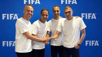 أيمن دجيش يشيد بحكم مباراة المكسيك وجنوب أفريقيا: قراراته صحيحة
                                                
                                                
                                                    12/06/2026 02:31 ص
                                                
                                                
                                                    أعرب الحكم الدولي السابق أيمن دجيش، عن سعادته بتواجد رباعي التحكيم المصري ضمن قائمة الحكام المشاركين في كأس العالم 2026