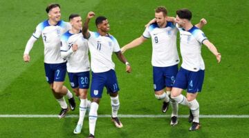 إنجلترا تمطر شباك كرواتيا برباعية في افتتاح مشوارها بكأس العالم
                                                
                                                
                                                    18/06/2026 01:12 ص
                                                
                                                
                                                    حقق منتخب إنجلترا انطلاقة قوية في بطولة كأس العالم 2026، بعدما تغلب على نظيره الكرواتي بنتيجة 4-2…