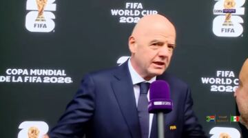 إنفانتينو: قطر قدمت أفضل نسخة من كأس العالم.. وأتوقع بطلاً غير مرشح
                                                
                                                
                                                    11/06/2026 09:39 م
                                                
                                                
                                                    أشاد جياني إنفانتينو، رئيس الاتحاد الدولي لكرة القدم "فيفا"، بالتنظيم القطري لبطولة كأس العالم، مؤكدًا أن قطر تعد أفضل دولة استضافت