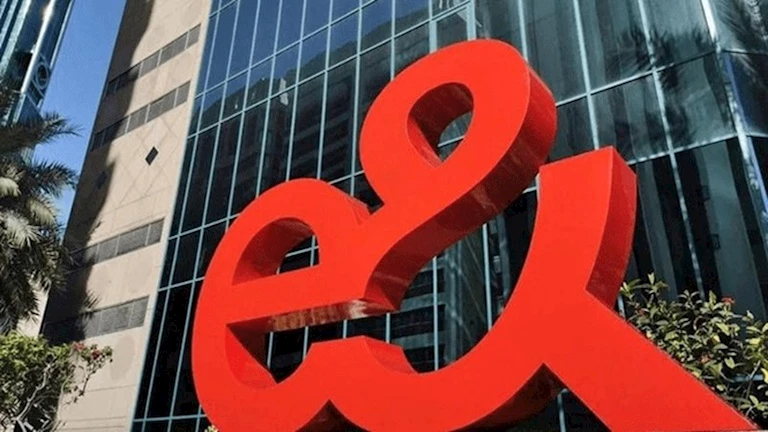 إي آند الإماراتية تبيع  12.5% من حصتها في كريم تكنولوجيز لشركة أوبر