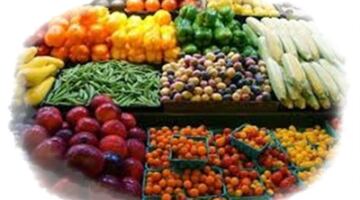 استقرار ملحوظ وهبوط في الطماطم.. أسعار الخضار والفاكهة اليوم السبت في سوق العبور والأسواق
