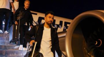 الفراعنة في المونديال.. منتخب مصر يصل أمريكا بعد "12 ساعة طيران" استعداداً لكأس العالم
                                                
                                                
                                                    31/05/2026 12:51 م
                                                
                                                
                                                    وصلت منذ قليل بعثة منتخبنا الوطني الأول لكرة القدم إلى ولاية أوهايو بأمريكا، بعد رحلة طيران استمرّت أكثر من 12 ساعة، استعداداً لمواجهة منتخب البرازيل ودياً يوم 6 يونيو  المقبل، في إطار تحضيراته لخوض ب