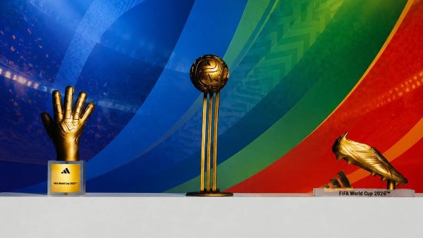 الفيفا يعلن أشكال جوائز اللاعبين الفردية لكأس العالم 2026| شاهد
                                                
                                                
                                                    11/06/2026 11:36 ص
                                                
                                                
                                                    تتوجه أنظار العالم أجمع نحو ملعب أزتيكا بالعاصمة المكسيكية مكسيكو سيتي، انتظارا لافتتاح منافسات بطولة كأس العالم 2026 بمباراة بين المكسيك وجنوب إفريقيا.