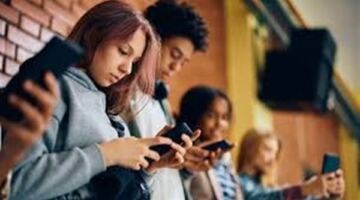 النرويج تقيّد استخدام الذكاء الاصطناعي بالمدارس الابتدائية
  منذ أقل من دقيقة