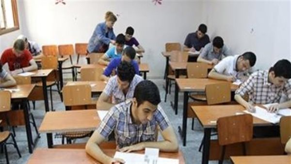 انطلاق امتحانات الدبلومات الفنية 2026: إجراءات تنظيمية صارمة لضمان نزاهة الاختبارات   منذ أقل من ساعتين