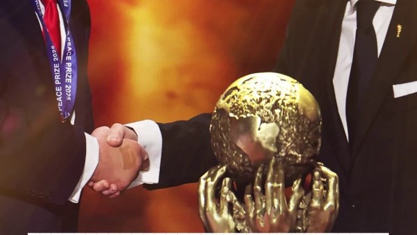 بحضور 3.6 مليون مشجع | فيفا : مونديال 2026 الأكثر حضورًا جماهيريًا في التاريخ
                                                
                                                
                                                    26/06/2026 06:25 م
                                                
                                                
                                                    سجل الحضور الجماهيري في ملاعب بطولة كأس العالم 2026 رقماً قياسياً وتاريخياً غير مسبوق في