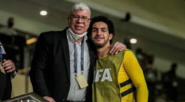 بطريقة غير متوقعة.. أحمد شوبير يمازح نجله مصطفى بعد تألقه أمام البرازيل
                                                
                                                
                                                    07/06/2026 06:27 ص
                                                
                                                
                                                    مازح الإعلامي أحمد شوبير نجله مصطفى شوبير، حارس مرمى الأهلي ومنتخب مصر، بعد الأداء المميز الذي قدمه خلال مواجهة البرازيل..