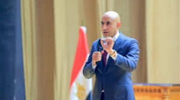 بمبالغ تصل لـ 2000 جنيه: وزير التعليم يعلن مكافآت استثنائية لفرق عمل امتحانات الثانوية
  منذ 11 دقائق