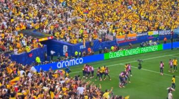 تأجيل صعود مصر.. الإكوادور تحقق المفاجأة وتفوز على ألمانيا بثنائية في كأس العالم
                                                
                                                
                                                    26/06/2026 01:10 ص
                                                
                                                
                                                    نجح منتخب الإكوادور في الفوز على منتخب ألمانيا بنتيجة 2-1،  على ملعب ميتلايف، ضمن